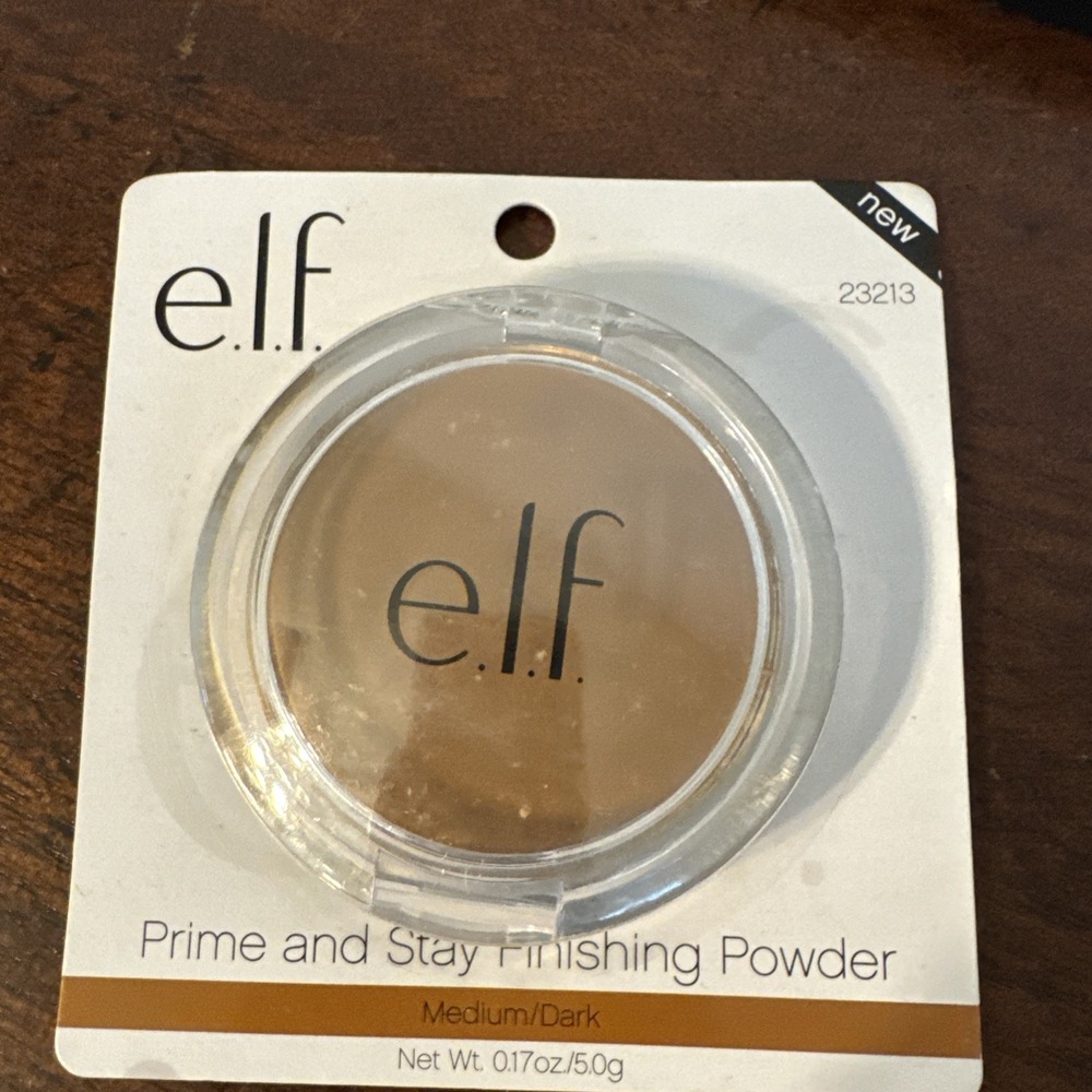 e.l.f. Prime & Stay Finishing Powder  Makeup Medium Dark 23213 *Sealed*